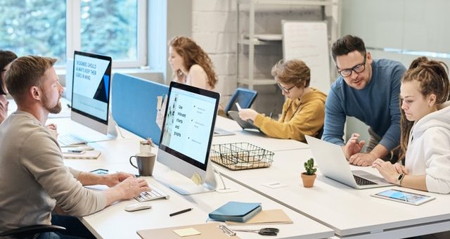 project management group people